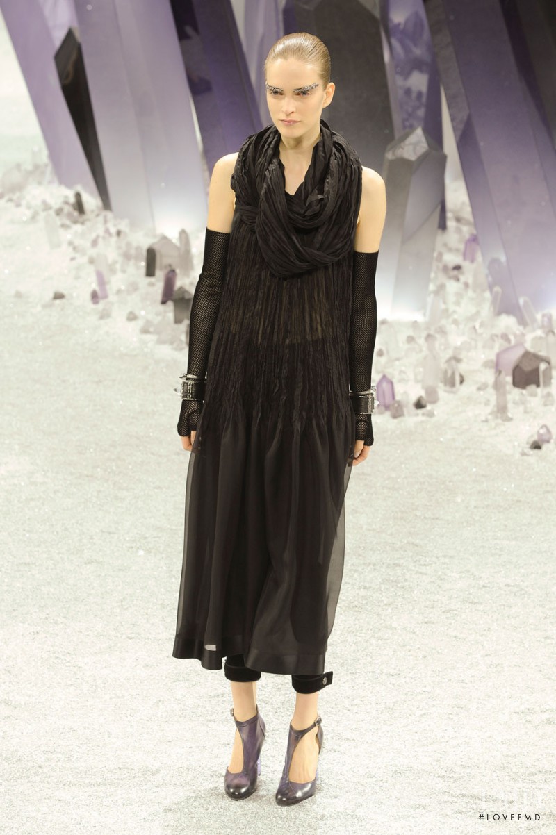 Mirte Maas featured in  the Chanel fashion show for Autumn/Winter 2012