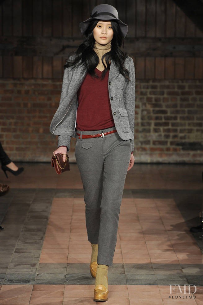 Ming Xi featured in  the Banana Republic fashion show for Autumn/Winter 2011