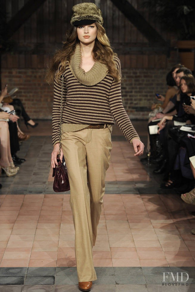 Banana Republic fashion show for Autumn/Winter 2011