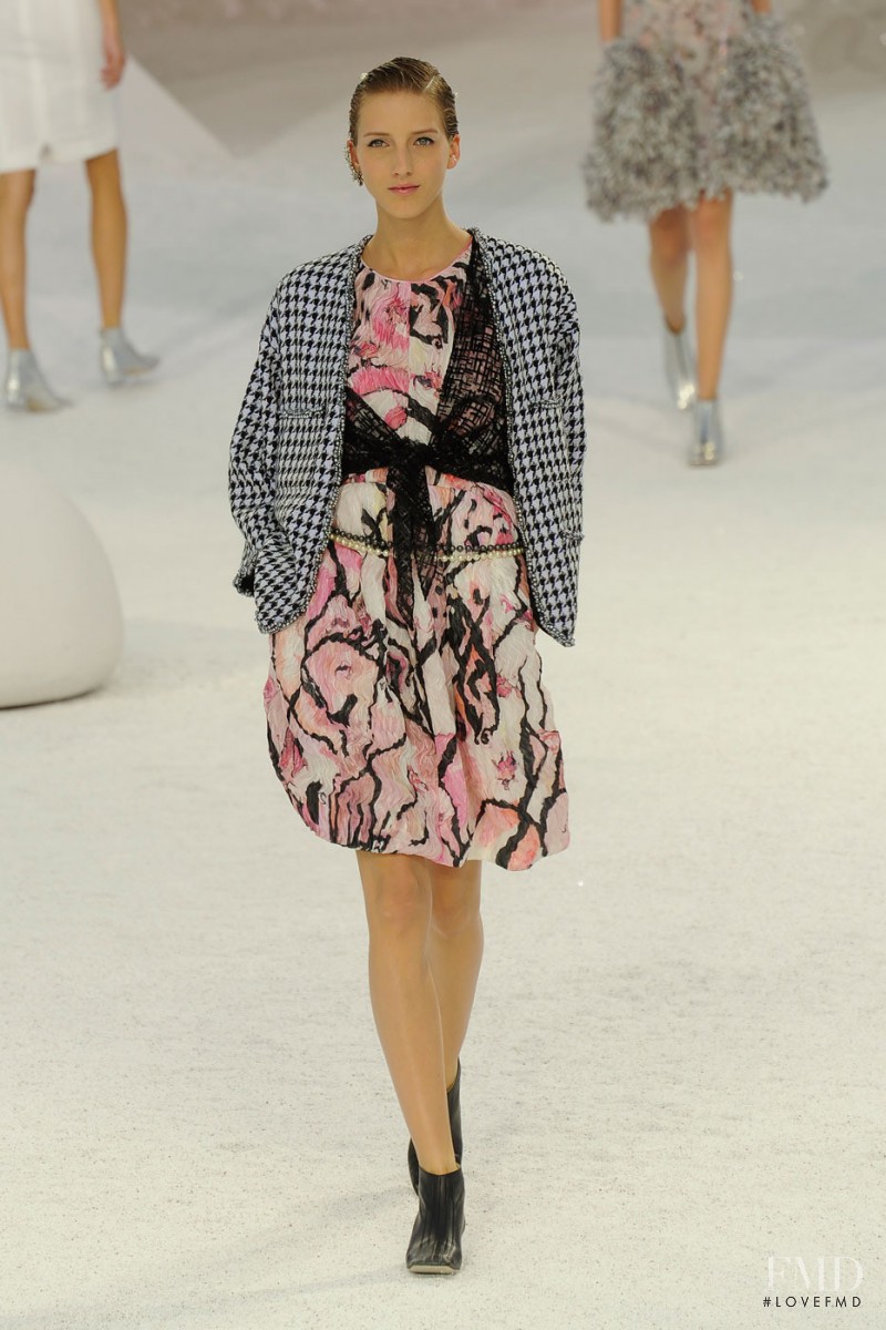 Iris Egbers featured in  the Chanel fashion show for Spring/Summer 2012