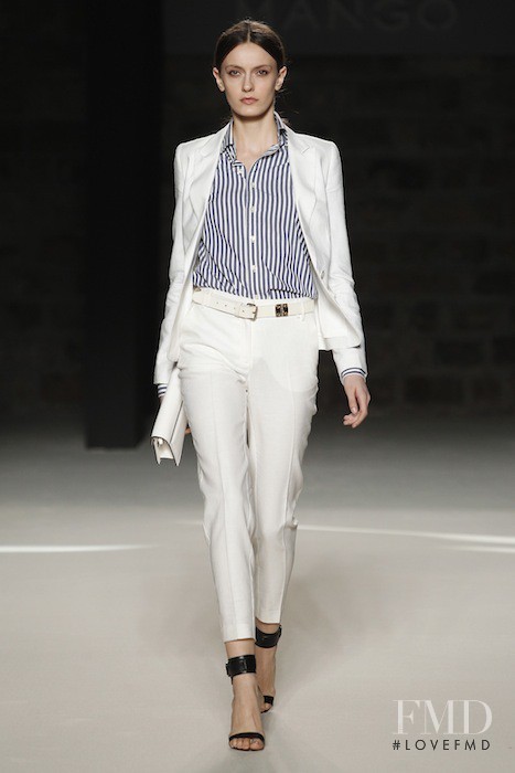 Mango fashion show for Spring/Summer 2012