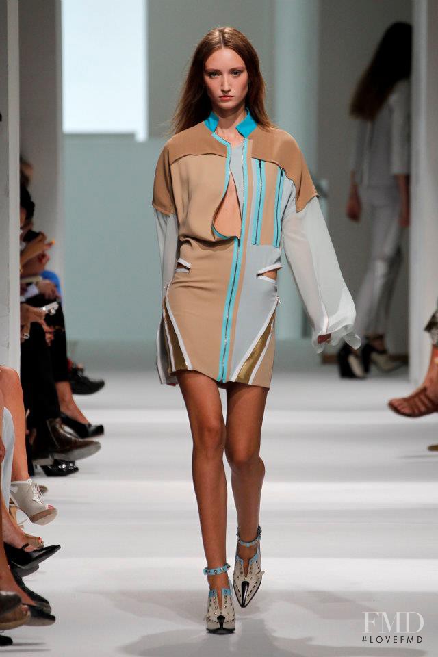 Felipe Oliveira Baptista fashion show for Spring/Summer 2012