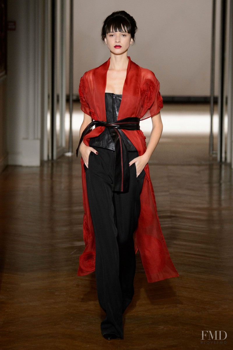 Atelier GustavoLins fashion show for Spring/Summer 2015