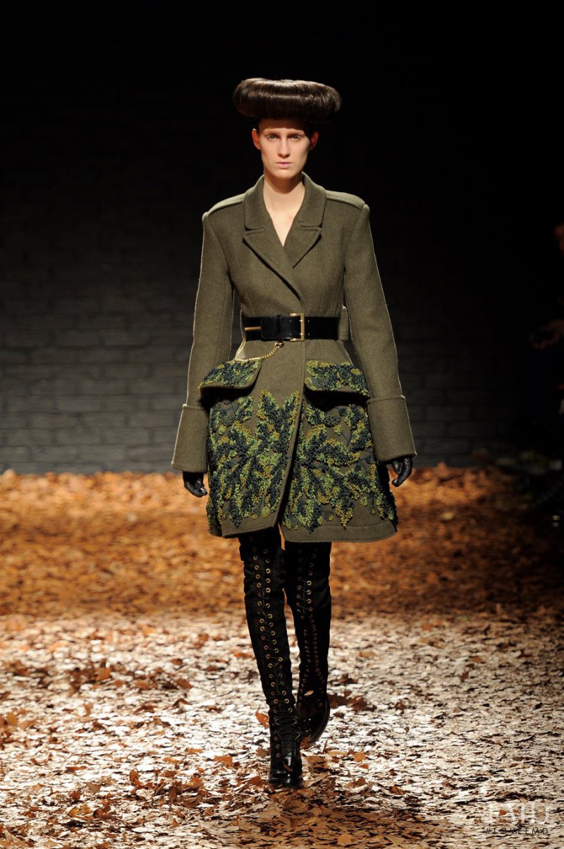 Marte Mei van Haaster featured in  the McQ Alexander McQueen fashion show for Autumn/Winter 2012