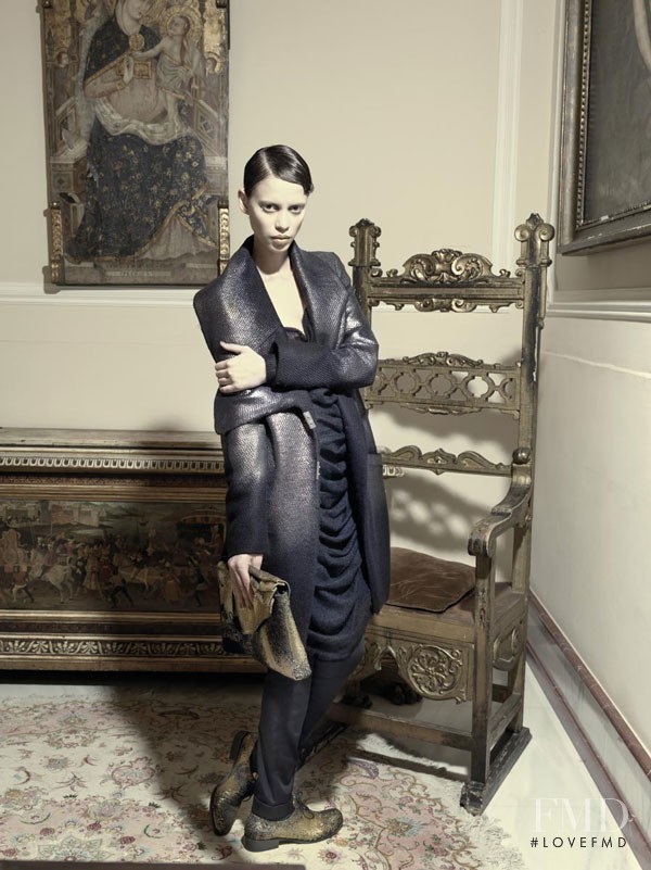 Amanda de Oliveira Queiroz featured in  the Malloni lookbook for Autumn/Winter 2012