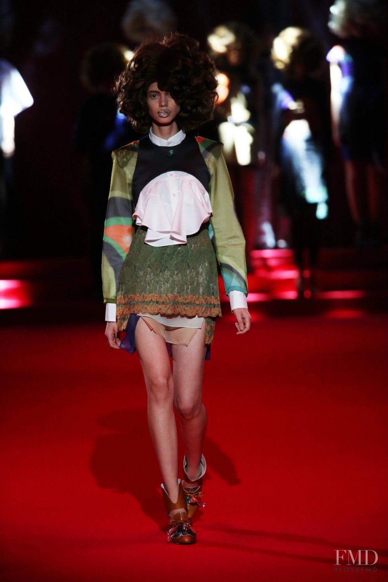 Amanda de Oliveira Queiroz featured in  the Facetasm fashion show for Spring/Summer 2013