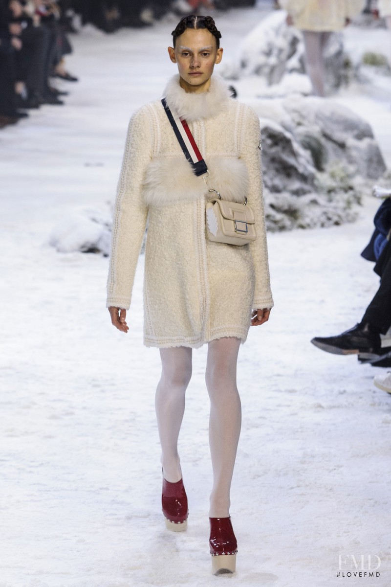 Moncler Gamme Rouge fashion show for Autumn/Winter 2016