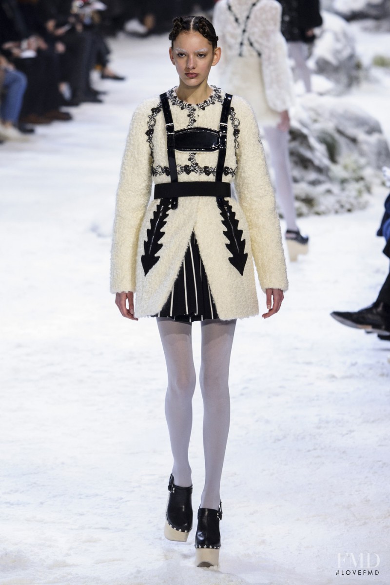 Caroline Reagan featured in  the Moncler Gamme Rouge fashion show for Autumn/Winter 2016