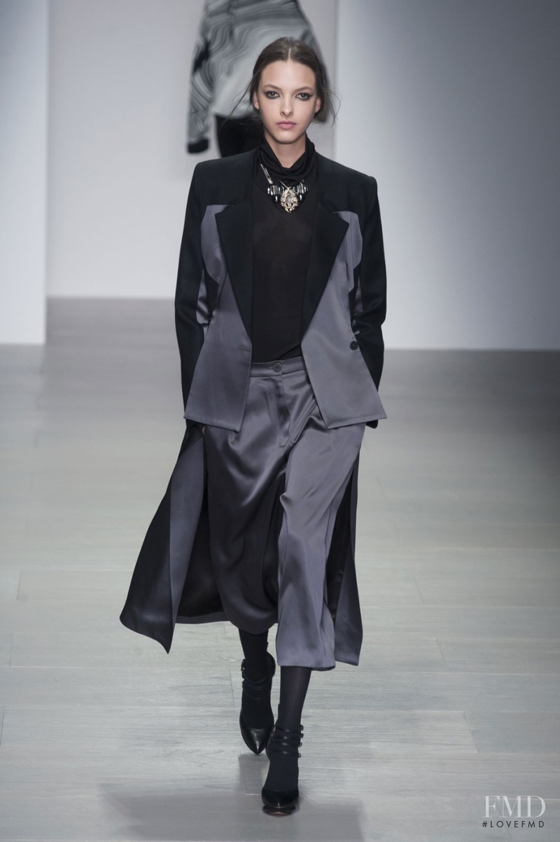 Jean Pierre Braganza fashion show for Autumn/Winter 2014