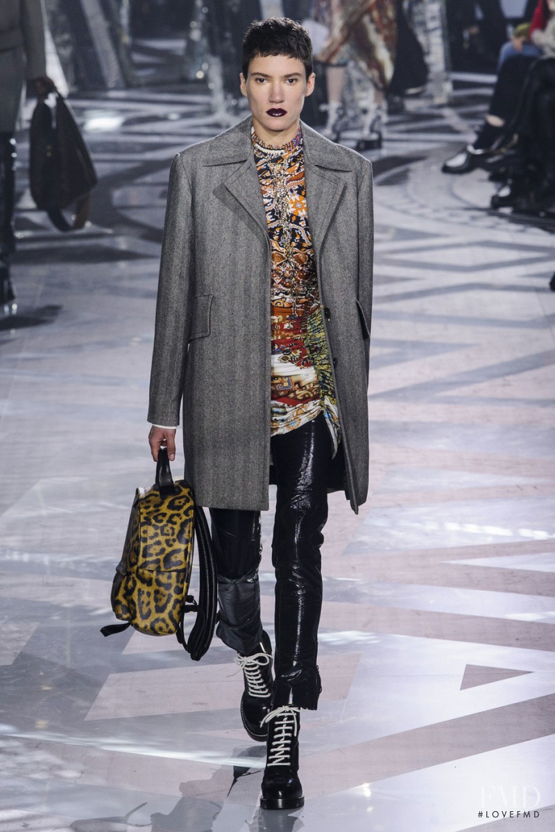 Tamy Glauser featured in  the Louis Vuitton fashion show for Autumn/Winter 2016