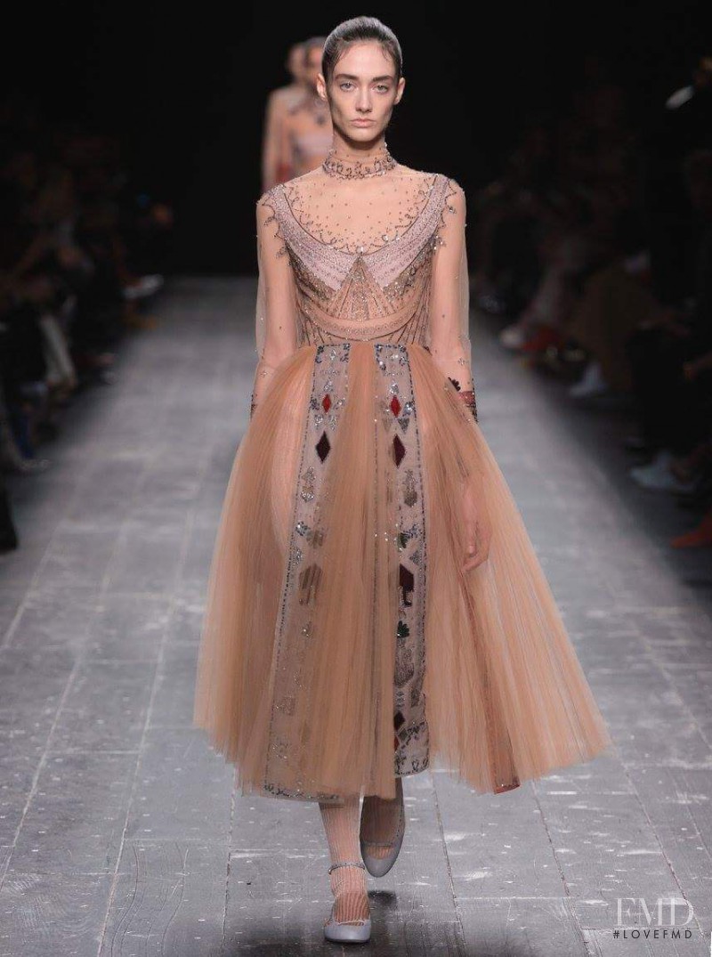 Amanda Googe featured in  the Valentino fashion show for Autumn/Winter 2016