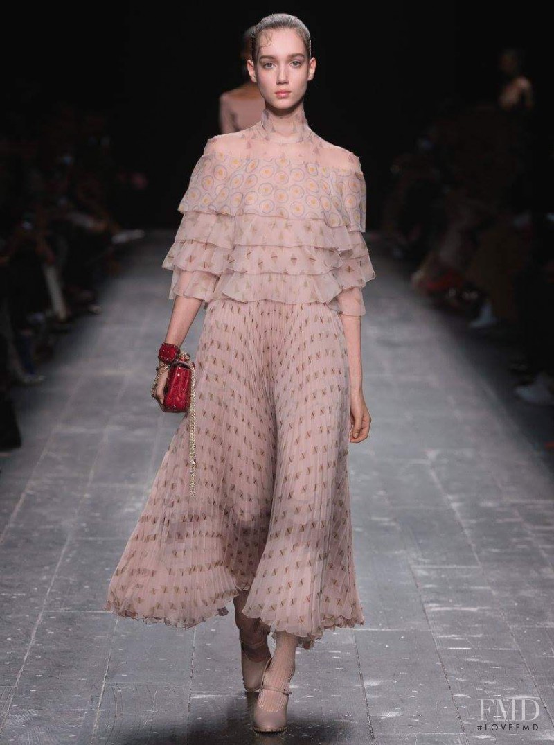 Valentino fashion show for Autumn/Winter 2016