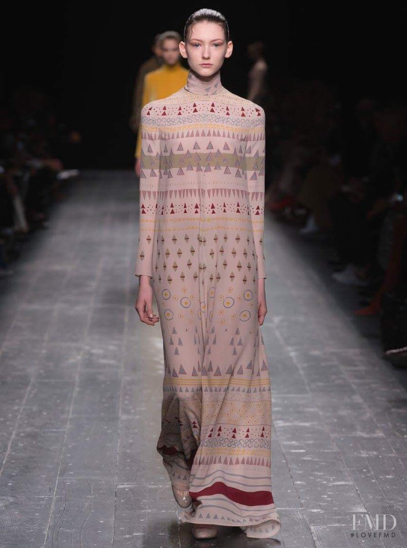Allyson Chalmers featured in  the Valentino fashion show for Autumn/Winter 2016