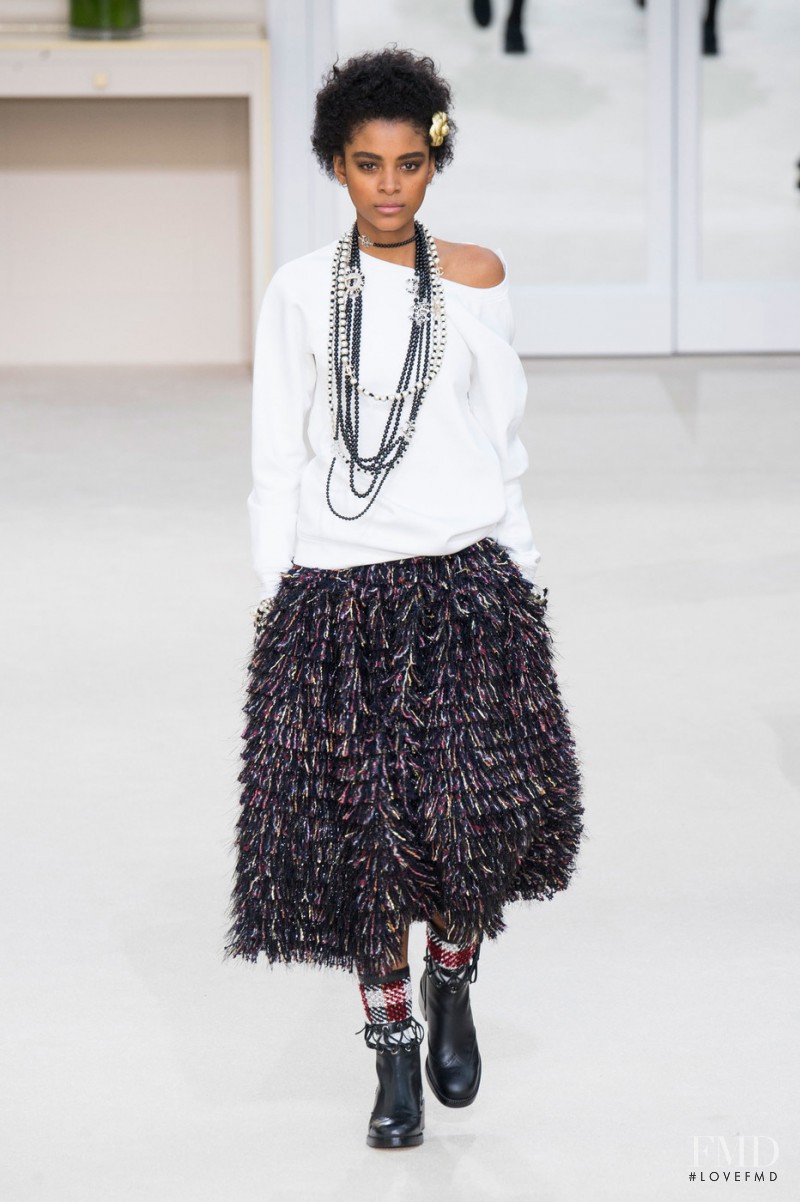 Alécia Morais featured in  the Chanel fashion show for Autumn/Winter 2016