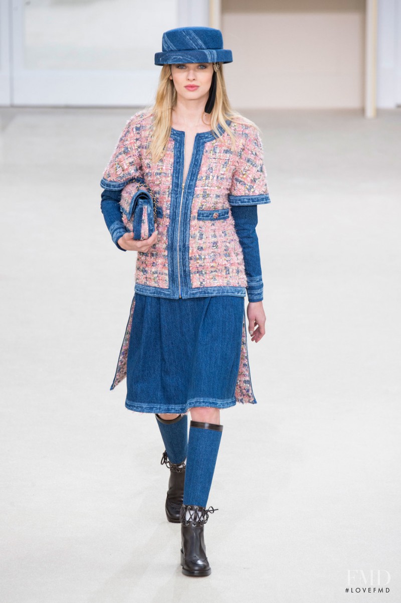 Natalia Siodmiak featured in  the Chanel fashion show for Autumn/Winter 2016