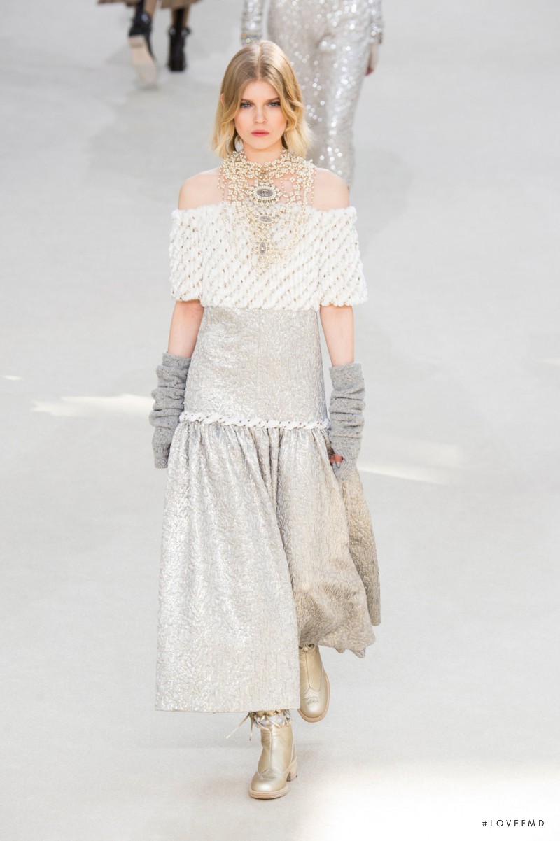 Ola Rudnicka featured in  the Chanel fashion show for Autumn/Winter 2016