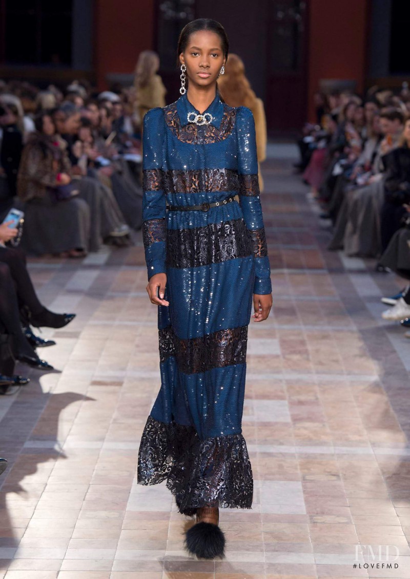 Tami Williams featured in  the Sonia Rykiel fashion show for Autumn/Winter 2016