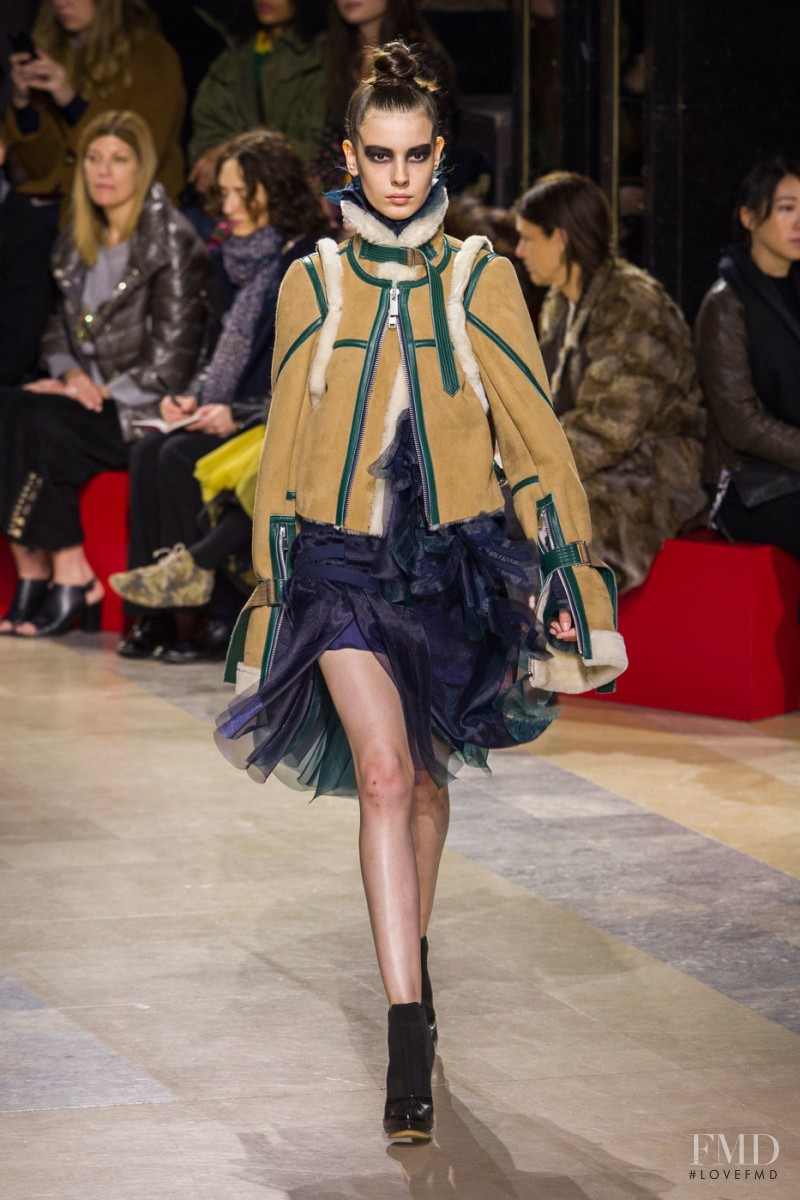 Isabella Ridolfi featured in  the Sacai fashion show for Autumn/Winter 2016