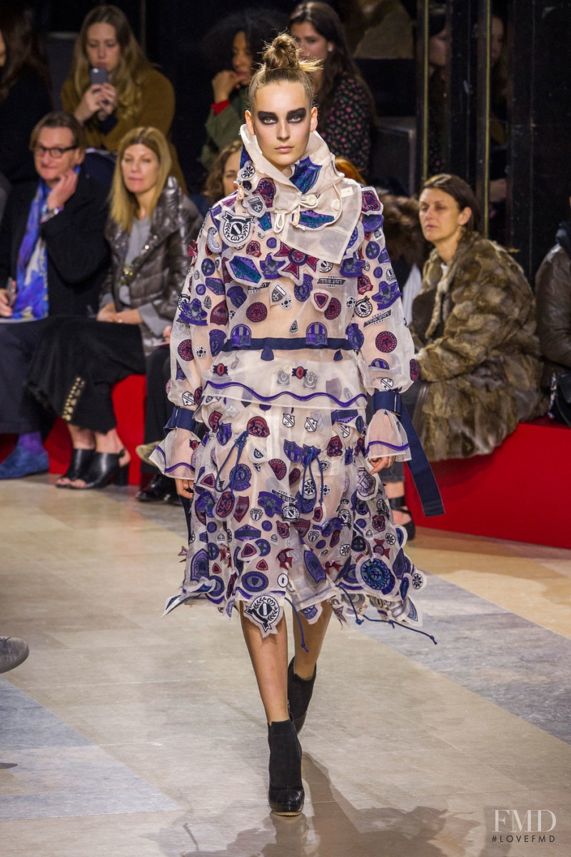 Julia Bergshoeff featured in  the Sacai fashion show for Autumn/Winter 2016