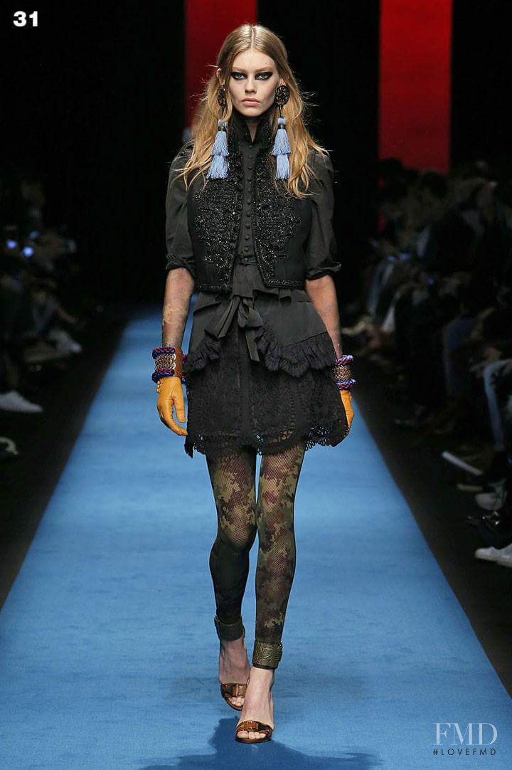 Ondria Hardin featured in  the DSquared2 fashion show for Autumn/Winter 2016