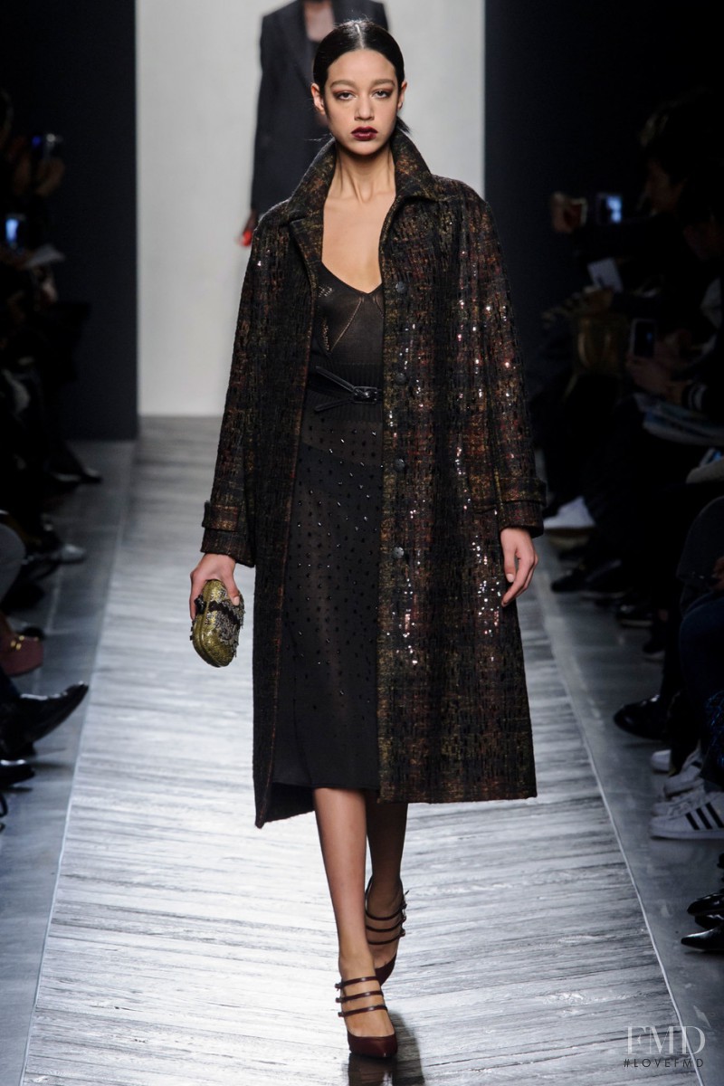 Damaris Goddrie featured in  the Bottega Veneta fashion show for Autumn/Winter 2016