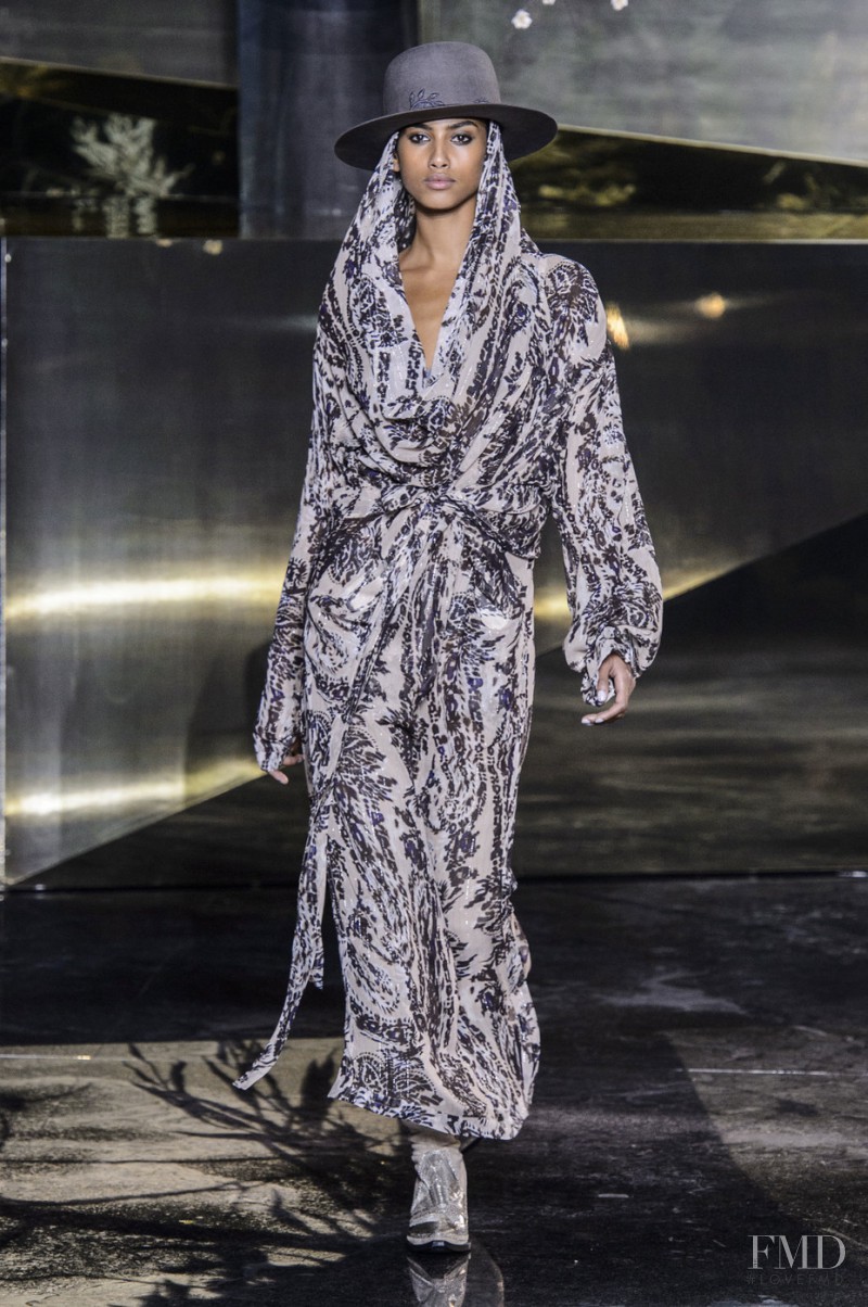 Imaan Hammam featured in  the H&M fashion show for Autumn/Winter 2016
