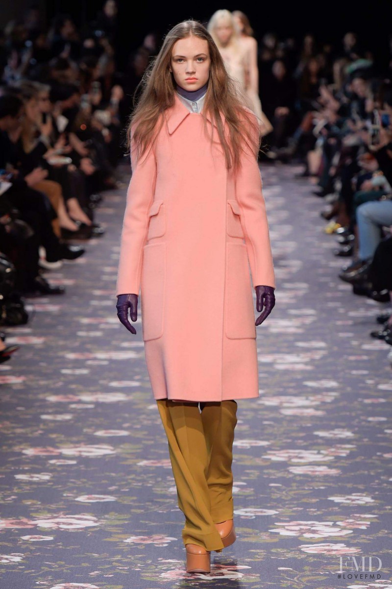Adrienne Juliger featured in  the Rochas fashion show for Autumn/Winter 2016