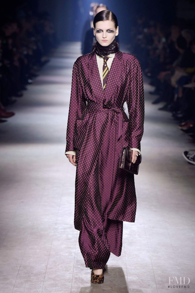 Katlin Aas featured in  the Dries van Noten fashion show for Autumn/Winter 2016