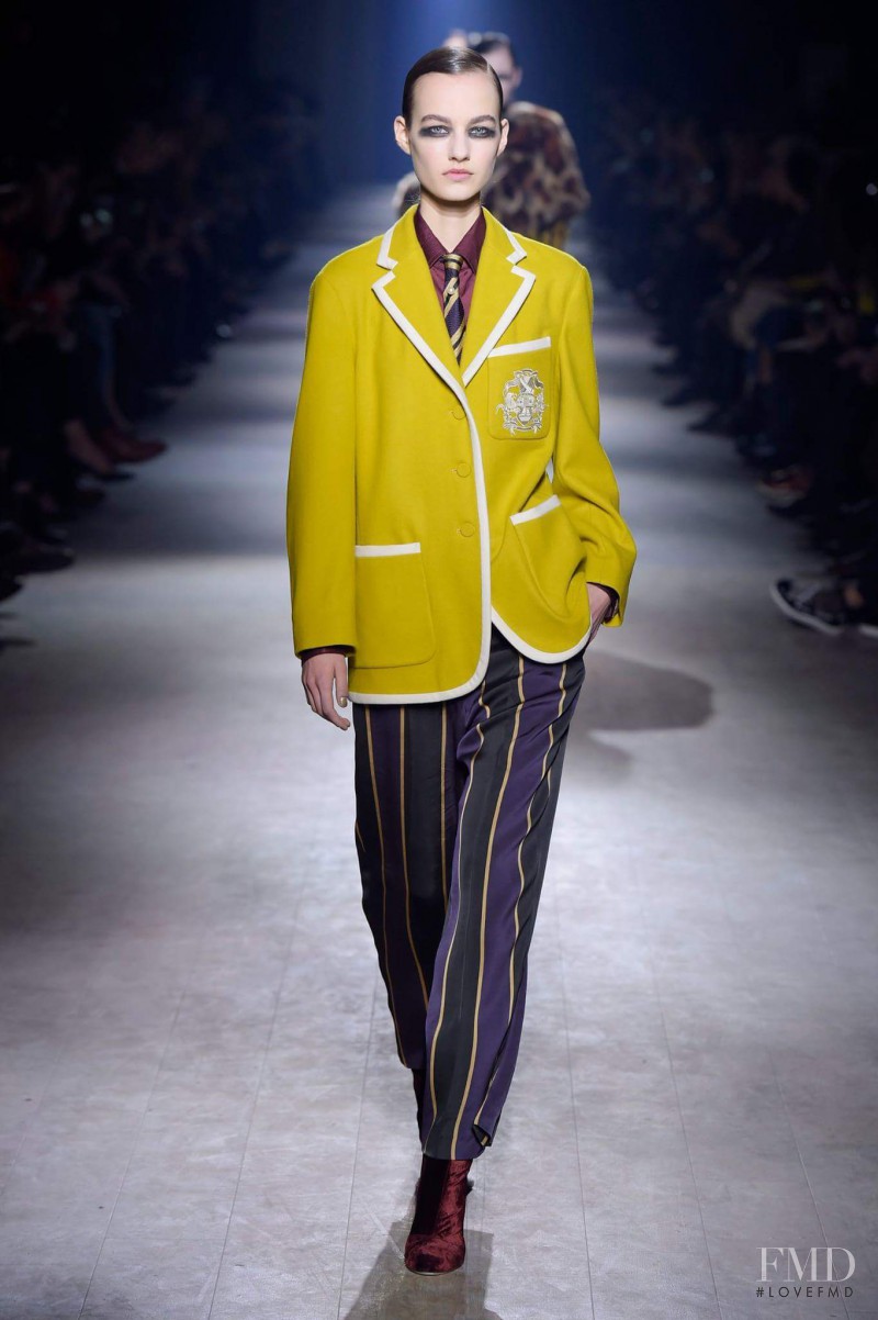 Maartje Verhoef featured in  the Dries van Noten fashion show for Autumn/Winter 2016