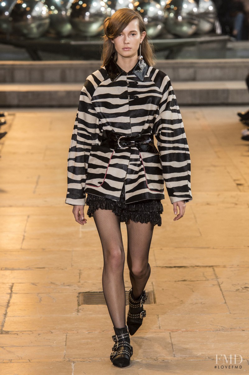 Isabel Marant fashion show for Autumn/Winter 2016