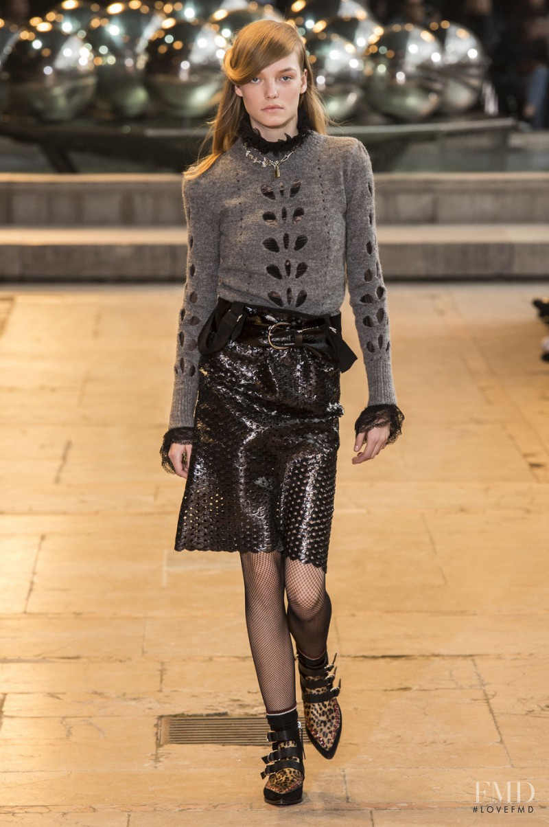 Roos Abels featured in  the Isabel Marant fashion show for Autumn/Winter 2016