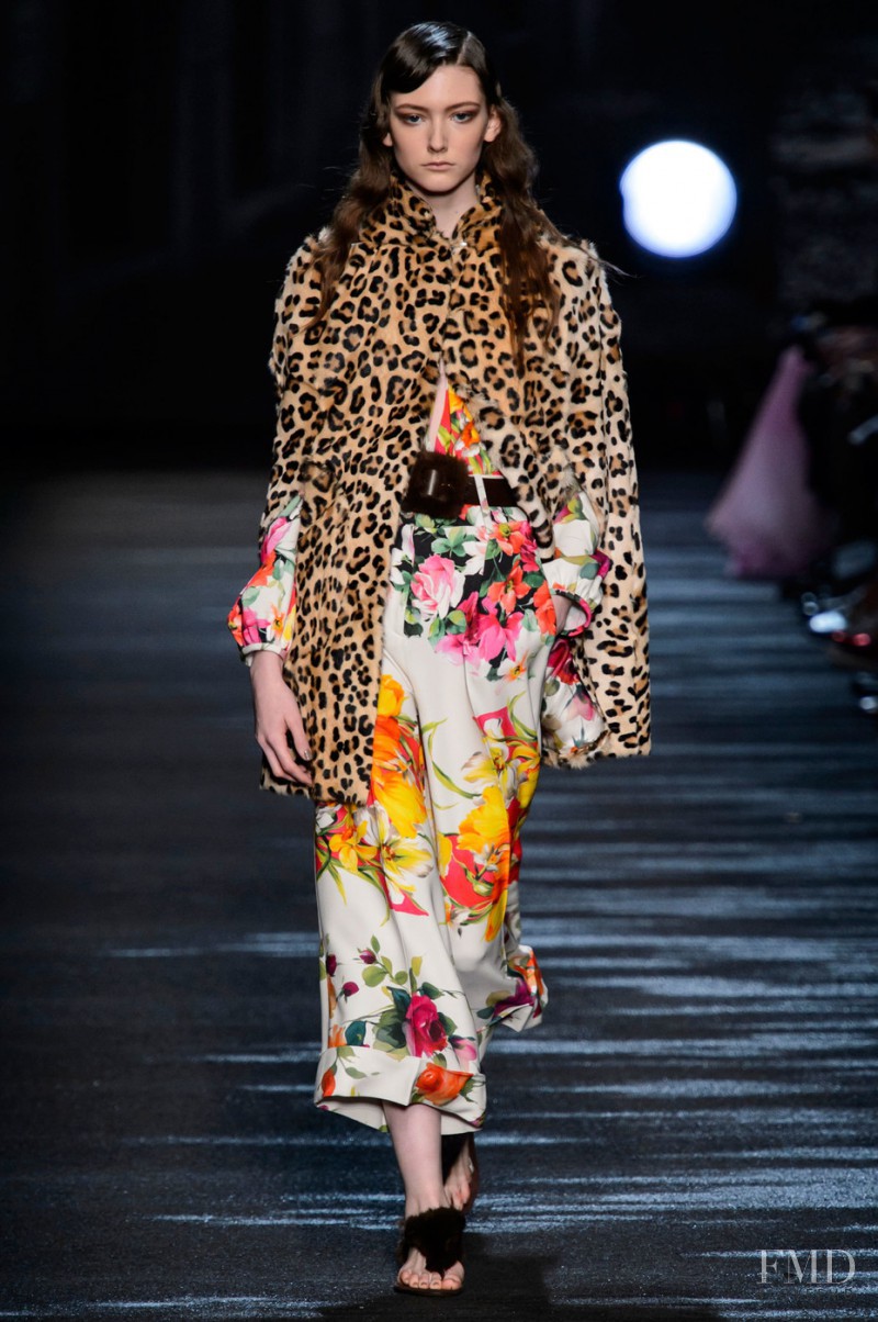 Allyson Chalmers featured in  the Blumarine fashion show for Autumn/Winter 2016