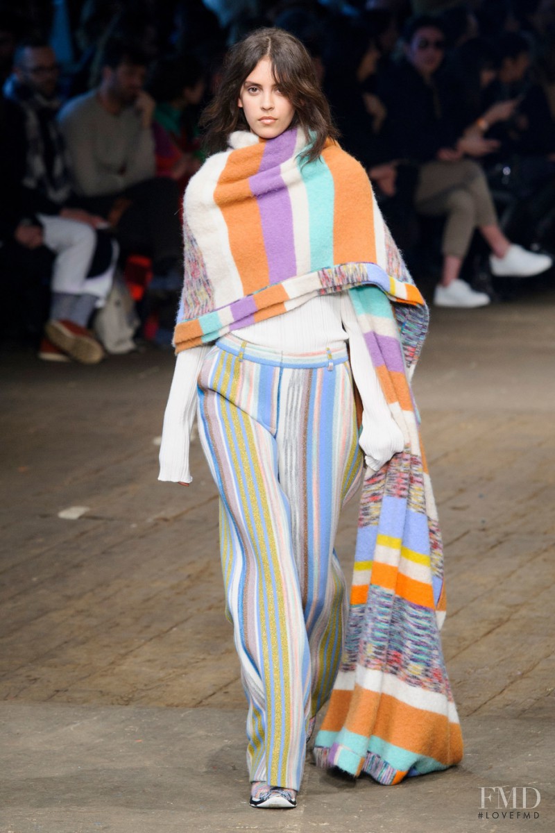 Nirvana Naves featured in  the Missoni fashion show for Autumn/Winter 2016