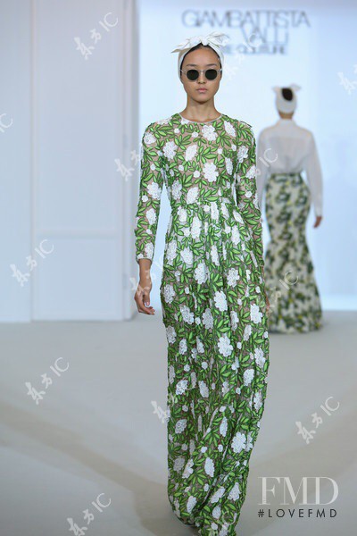 Yue Han featured in  the Giambattista Valli fashion show for Autumn/Winter 2014