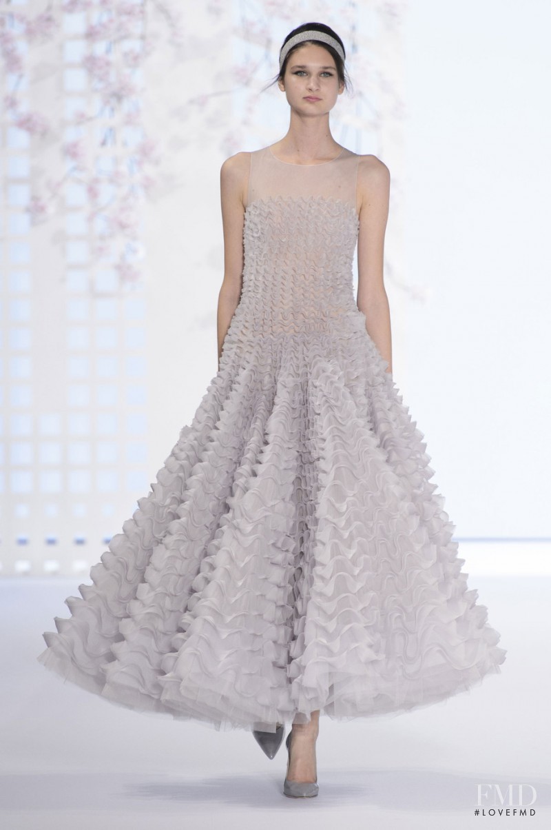 Ralph & Russo fashion show for Spring/Summer 2016