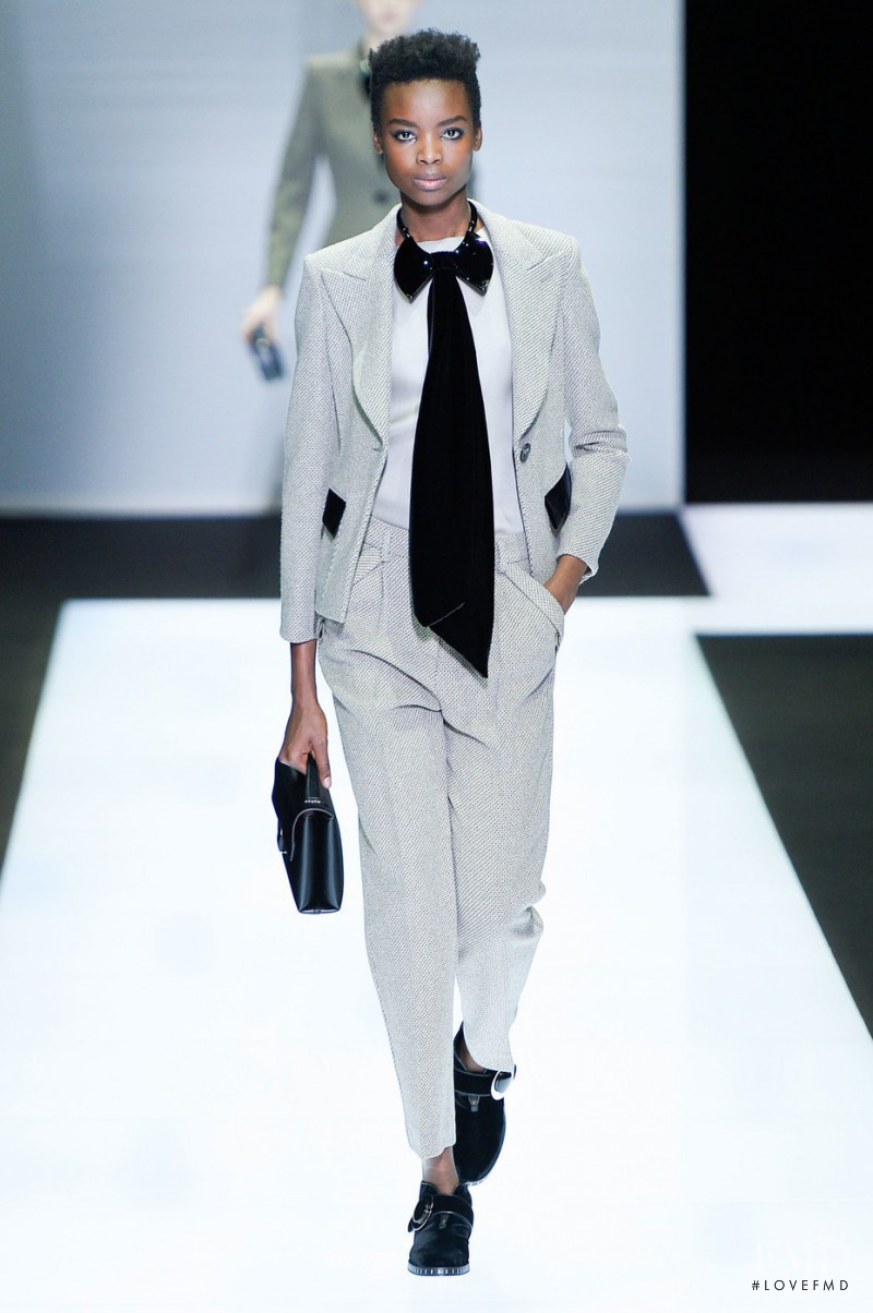 Giorgio Armani fashion show for Autumn/Winter 2016