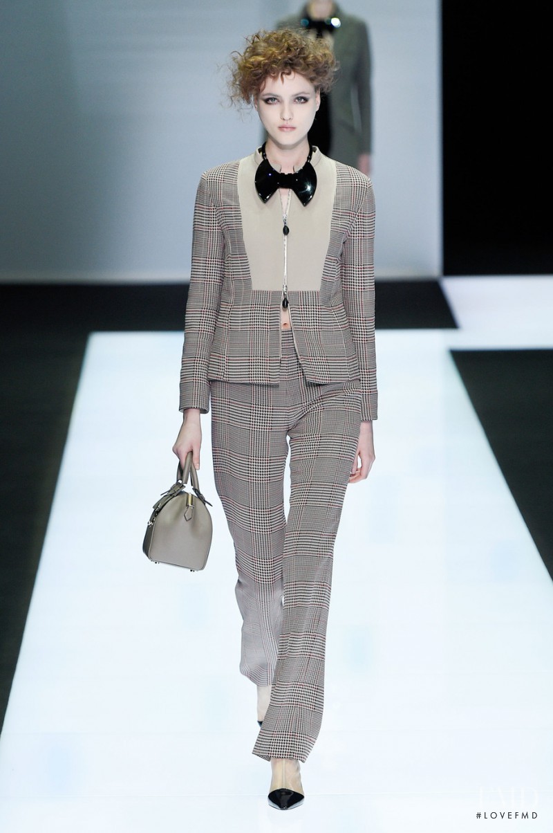 Giorgio Armani fashion show for Autumn/Winter 2016