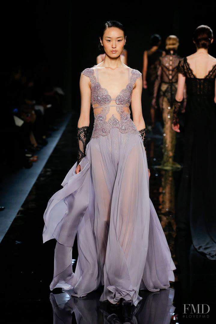 Yue Han featured in  the Reem Acra fashion show for Autumn/Winter 2016