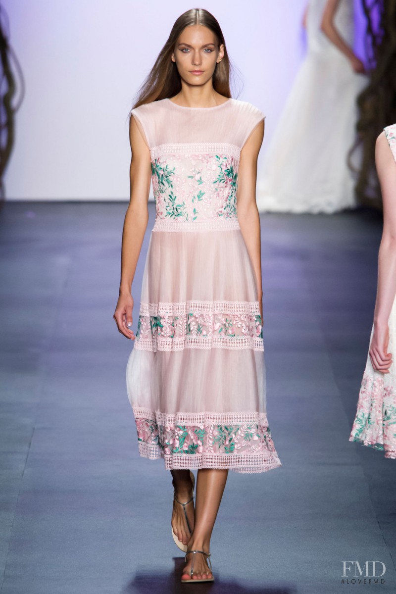 Vera Vavrova featured in  the Tadashi Shoji fashion show for Spring/Summer 2016