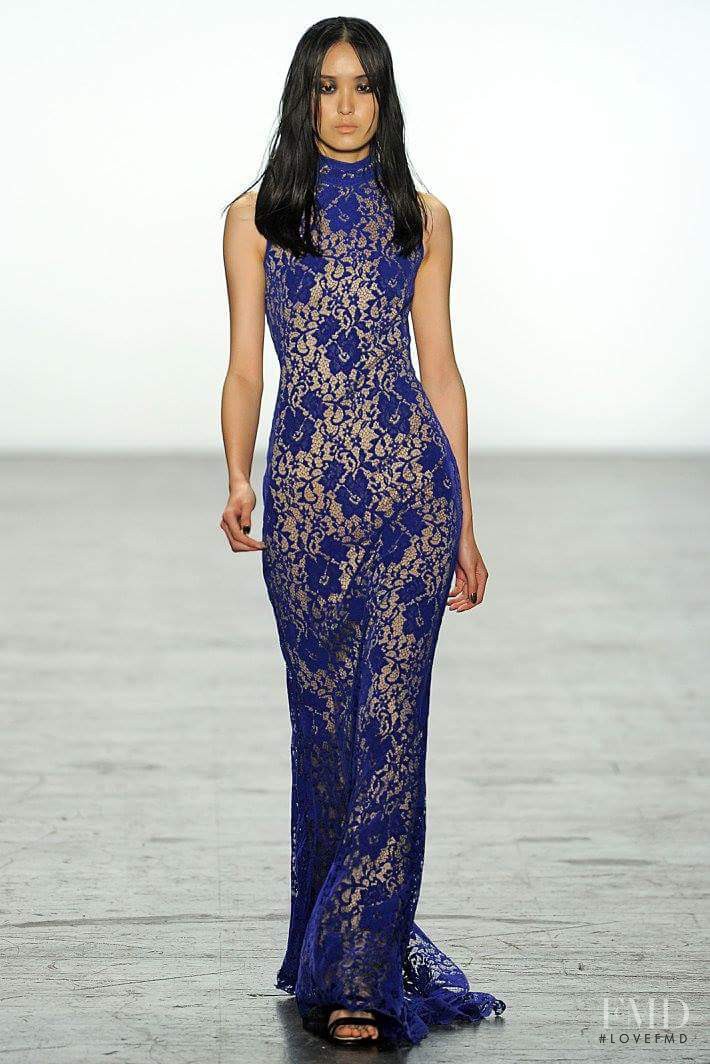 Yue Han featured in  the Tadashi Shoji fashion show for Autumn/Winter 2016