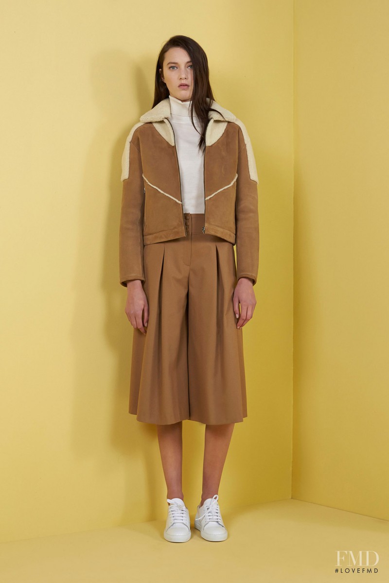 Matilda Lowther featured in  the Paul et Joe fashion show for Pre-Fall 2015