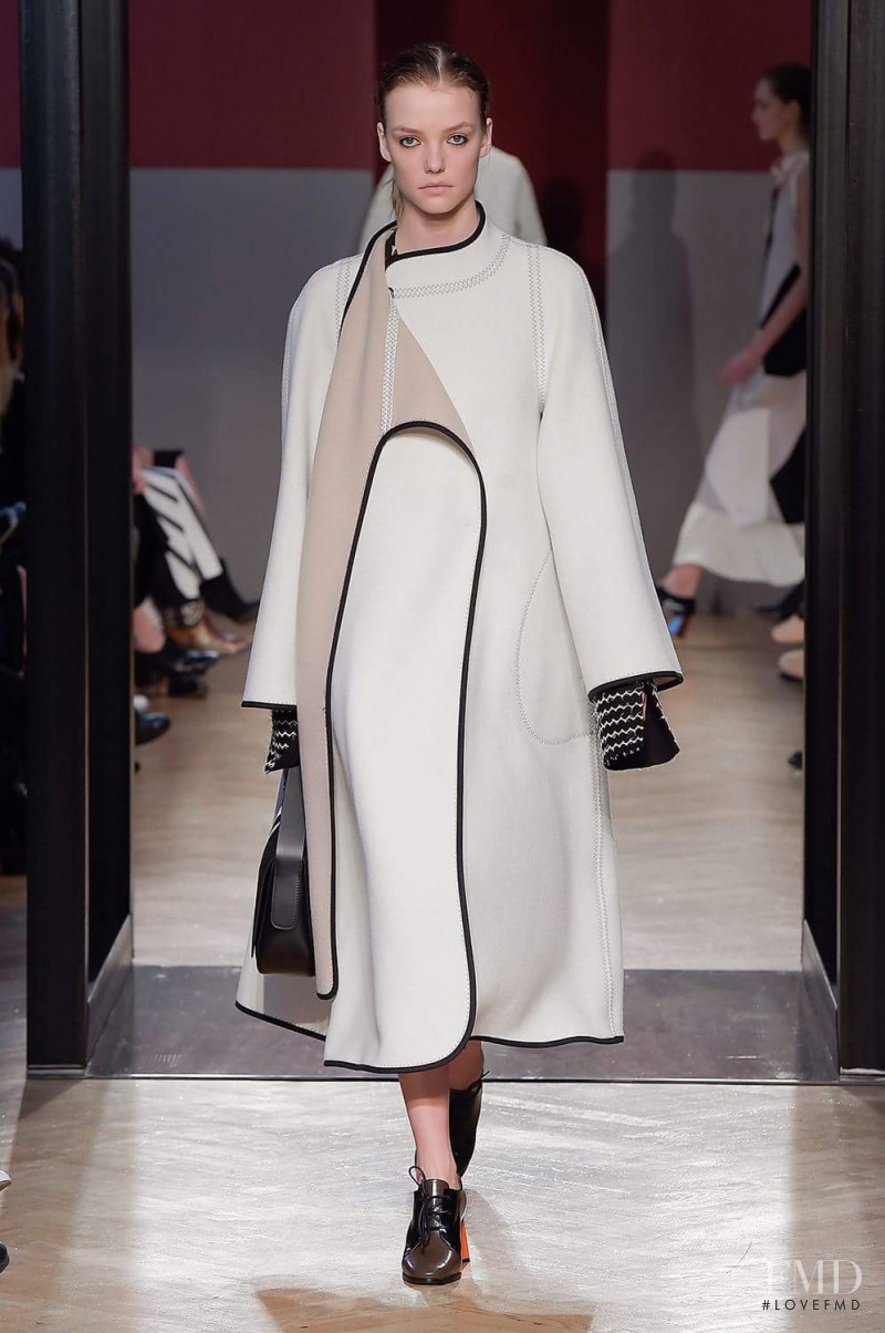 Sportmax fashion show for Autumn/Winter 2016