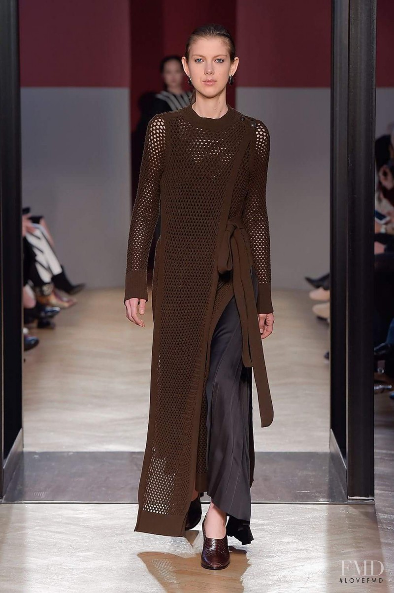 Sportmax fashion show for Autumn/Winter 2016