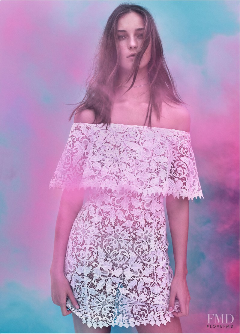 Julia Bergshoeff featured in  the Zara advertisement for Spring/Summer 2016