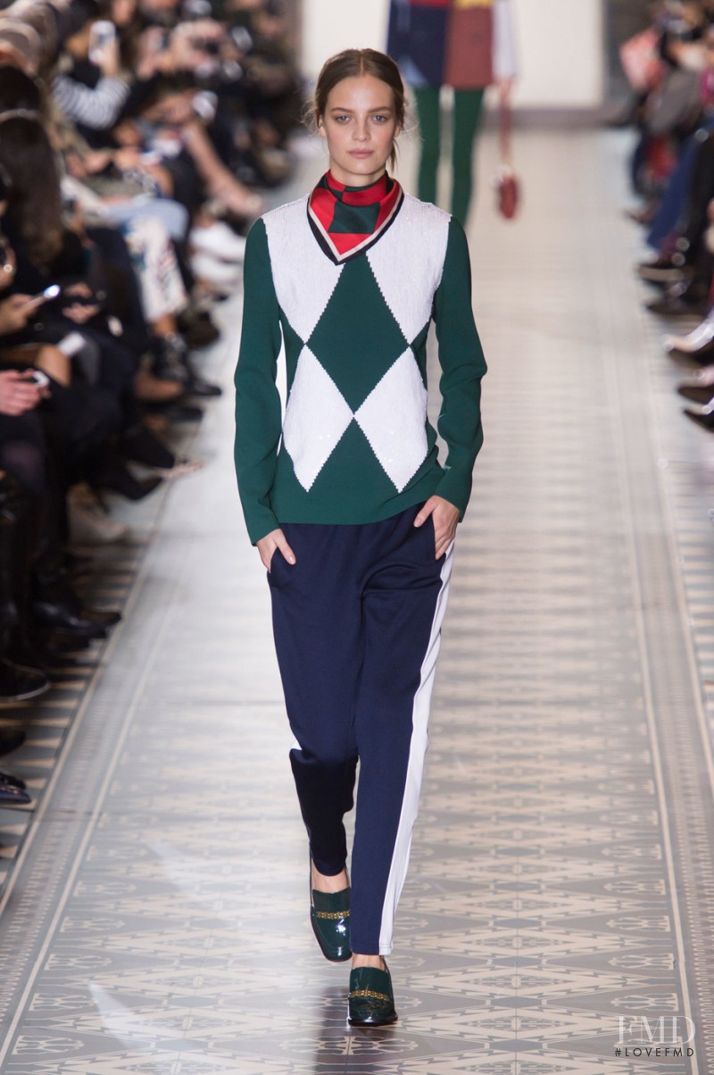 Tory Burch fashion show for Autumn/Winter 2016