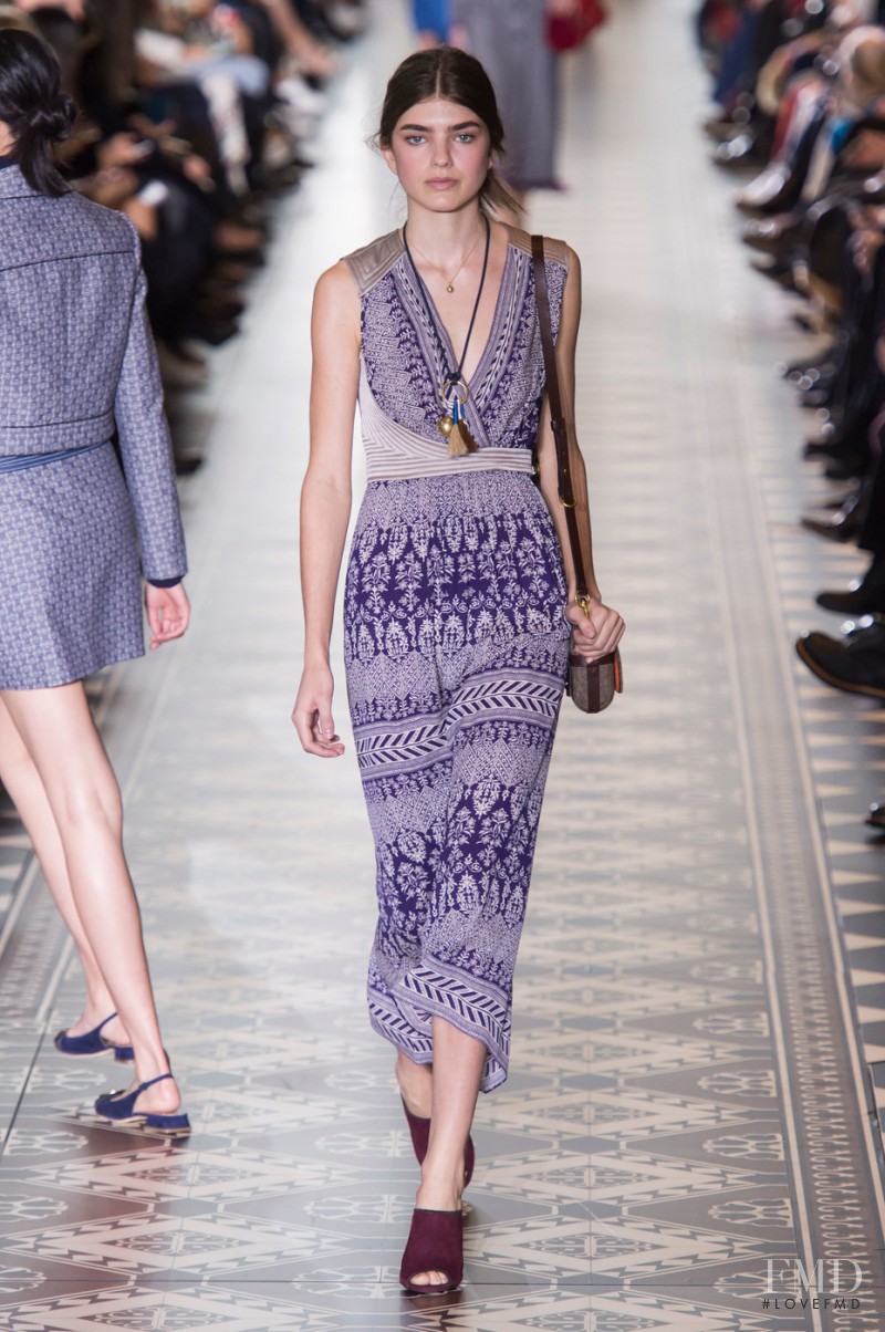 Tory Burch fashion show for Autumn/Winter 2016