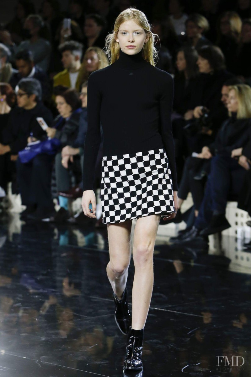 André Courrèges fashion show for Autumn/Winter 2016