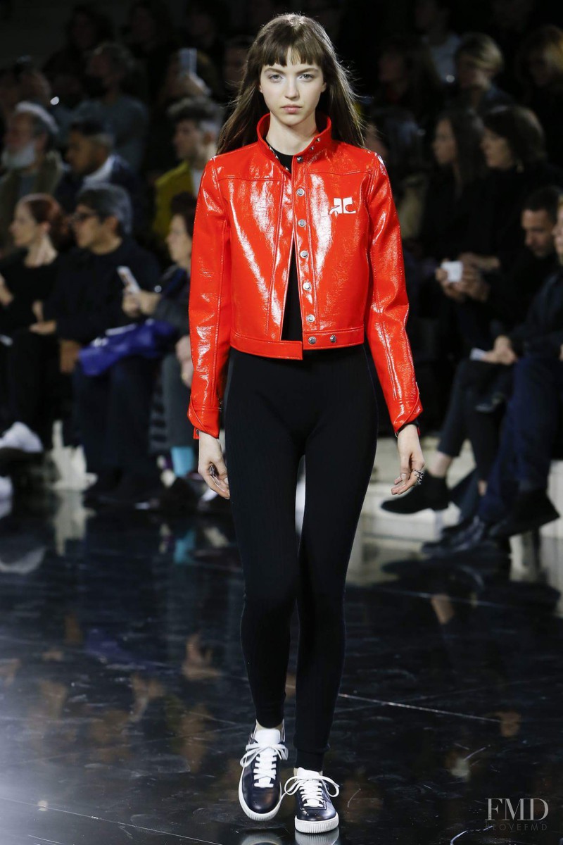 André Courrèges fashion show for Autumn/Winter 2016