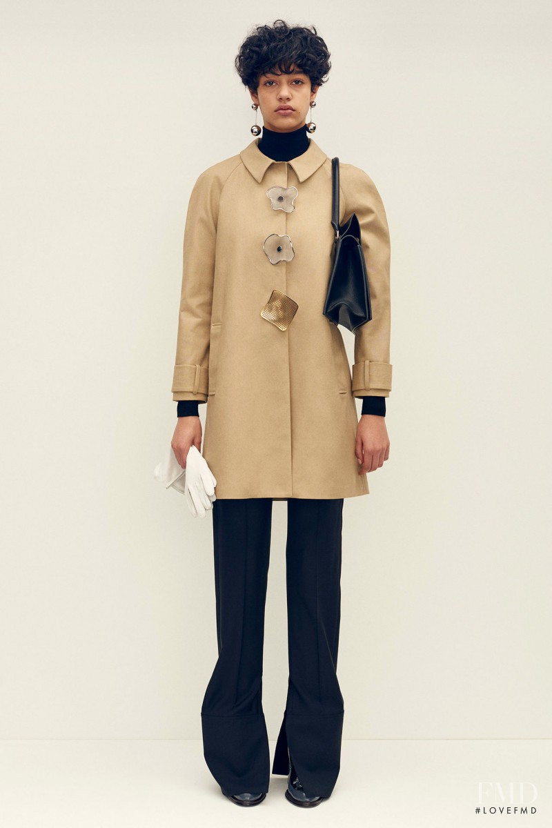 Damaris Goddrie featured in  the J.W. Anderson fashion show for Pre-Fall 2015