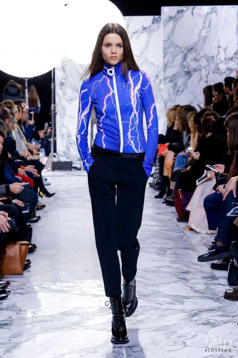 Carven fashion show for Autumn/Winter 2016